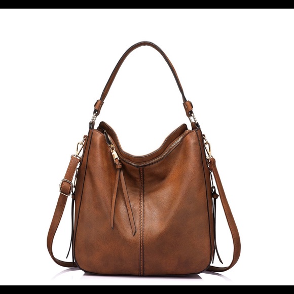 Faux leather hobo bucket bag NEW - Picture 1 of 8